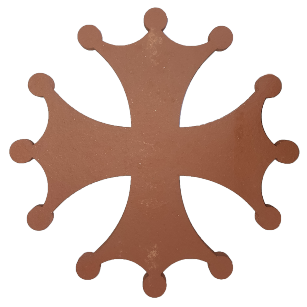 Croix Occitane en Terre Cuite Symbole Artisanal d’Occitanie